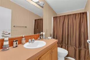 19800 SW 180th Ave, Miami, FL 33187 - Photo 16