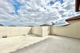 4861 NW 83rd Path, Doral, FL 33166 - Photo 36