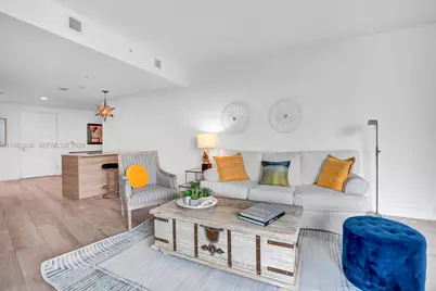 121 NE 34th St #1814, Miami, FL 33137 - Photo 4