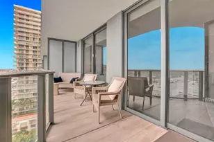 121 NE 34th St, Miami, FL 33137 - Photo 20