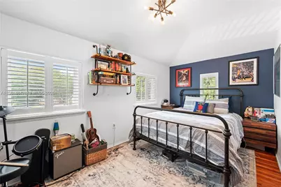 5621 Alton Rd, Miami Beach, FL 33140 - Photo 20