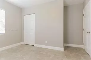 402 S 12th St, Lantana, FL 33462 - Photo 10