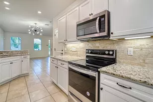 5060 Eucalyptus Dr, Hollywood, FL 33021 - Photo 2