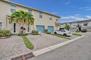 5060 Eucalyptus Dr, Hollywood, FL 33021 - Photo 10
