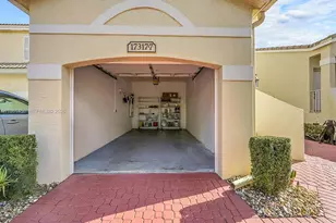 17317 Boca Club Blvd, Boca Raton, FL 33487 - Photo 6