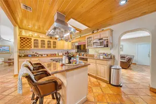 8001 SW 133rd St, Pinecrest, FL 33156 - Photo 12