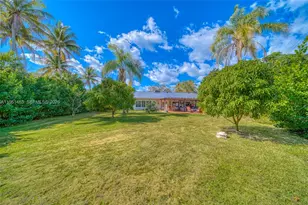 8001 SW 133rd St, Pinecrest, FL 33156 - Photo 8