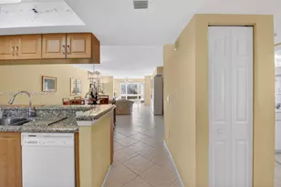12540 Majesty Cir, Boynton Beach, FL 33437 - Photo 6