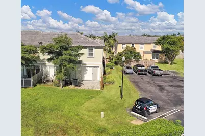 205 SE 29th Ter #1, Homestead, FL 33033 - Photo 10