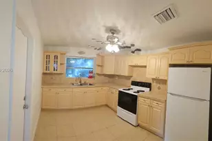 345 Malaga Ave, Coral Gables, FL 33134 - Photo 6