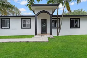 26650 SW 138th Ct, Homestead, FL 33032 - Photo 2
