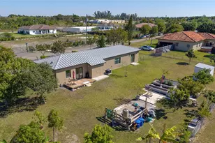 18860 SW 354th Terrace, Homestead, FL 33034 - Photo 10