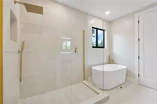 701 SW 17th St, Fort Lauderdale, FL 33315 - Photo 26