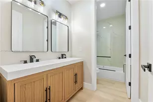 701 SW 17th St, Fort Lauderdale, FL 33315 - Photo 36