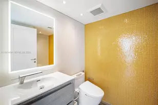 1331 Brickell Bay Dr, Miami, FL 33131 - Photo 16