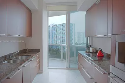 15811 Collins Ave #805, Sunny Isles Beach, FL 33160 - Photo 6