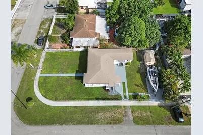 104 E 58th St #1, Hialeah, FL 33013 - Photo 8