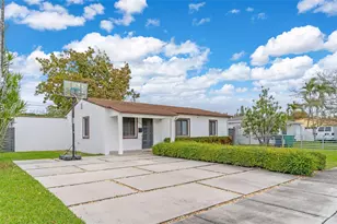 7585 SW 28th St, Miami, FL 33155 - Photo 2