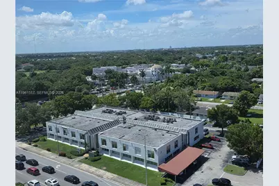 20200 W Dixie Hwy 1003 Hwy #1003, Miami, FL 33180 - Photo 12
