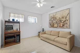 612 N 46th Ave, Hollywood, FL 33021 - Photo 24