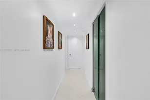 1925 Brickell Ave, Miami, FL 33129 - Photo 10