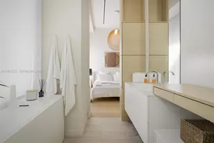 4701 N Meridian Ave, Miami Beach, FL 33140 - Photo 32