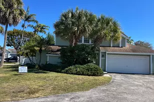 10035 SW 141st Ct, Miami, FL 33186 - Photo 2