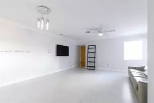 49 Majorca Ave, Coral Gables, FL 33134 - Photo 2