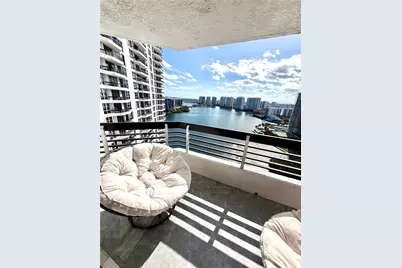 3530 Mystic Pointe Dr #2605, Aventura, FL 33180 - Photo 16