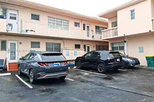 7860 Harding Ave, Miami Beach, FL 33141 - Photo 4