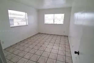 7860 Harding Ave, Miami Beach, FL 33141 - Photo 18