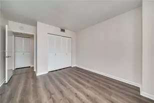 2500 Parkview Dr, Hallandale Beach, FL 33009 - Photo 32