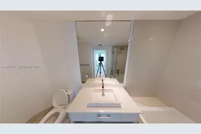 55 SW 9th St #2010, Miami, FL 33130 - Photo 14
