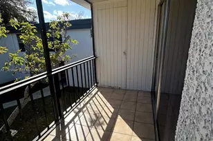 10367 N Kendall Dr, Miami, FL 33176 - Photo 4