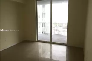 1 Glen Royal Pkwy, Miami, FL 33125 - Photo 8