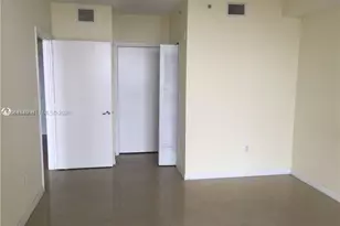 1 Glen Royal Pkwy, Miami, FL 33125 - Photo 6