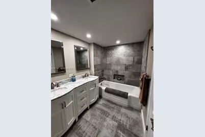 [Address not provided], Miami, FL 33179 - Photo 2