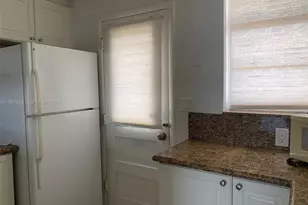 2999 Point E Dr, Aventura, FL 33160 - Photo 14