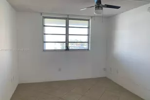 2999 Point E Dr, Aventura, FL 33160 - Photo 6