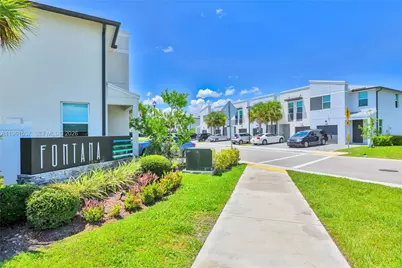 3506 Joshua Tree St #3506, Palm Springs, FL 33461 - Photo 2