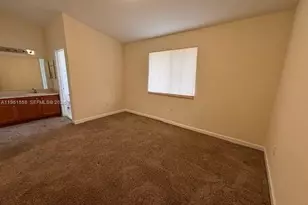 5457 SW 41st St, Pembroke Park, FL 33023 - Photo 24