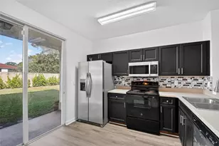 4206 Napoli Lake Dr, Riviera Beach, FL 33410 - Photo 4