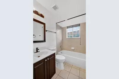 4206 Napoli Lake Dr, Riviera Beach, FL 33410 - Photo 38