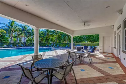 4206 Napoli Lake Dr, Riviera Beach, FL 33410 - Photo 24