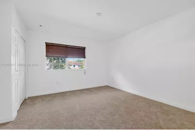 4206 Napoli Lake Dr, Riviera Beach, FL 33410 - Photo 32