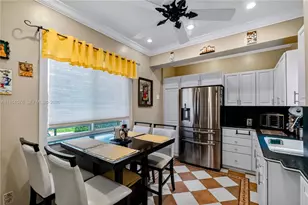 3719 Sheridan Ave, Miami Beach, FL 33140 - Photo 10