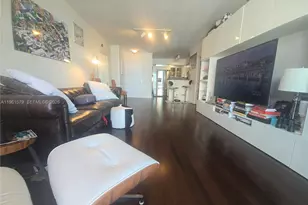 335 S Biscayne Blvd, Miami, FL 33131 - Photo 10