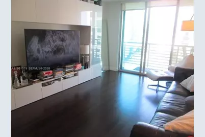 335 S Biscayne Blvd #3400, Miami, FL 33131 - Photo 40