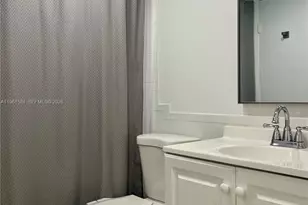 11800 SW 18th St, Miami, FL 33175 - Photo 12