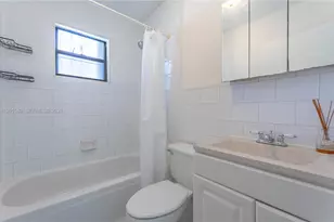 4350 SW 5th St, Miami, FL 33134 - Photo 10